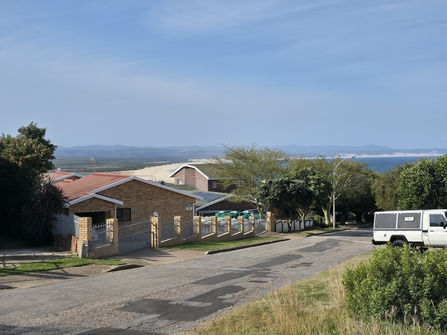 0 Bedroom Property for Sale in Wavecrest Eastern Cape